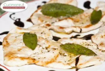 PETTI DI POLLO ALL'ACETO BALSAMICO