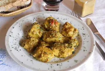 POLLO AL CURRY
