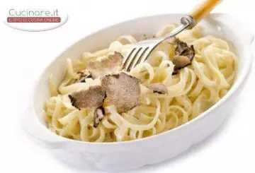 TAGLIATELLE AL TARTUFO E CREMA DI MASCARPONE