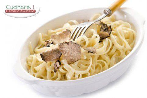 Tagliatelle al Tartufo e Crema di Mascarpone