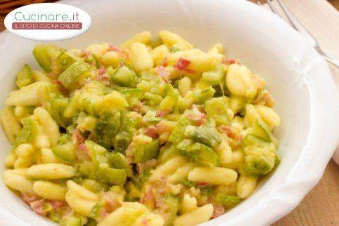 Cavatelli con Pancetta e Zucchine