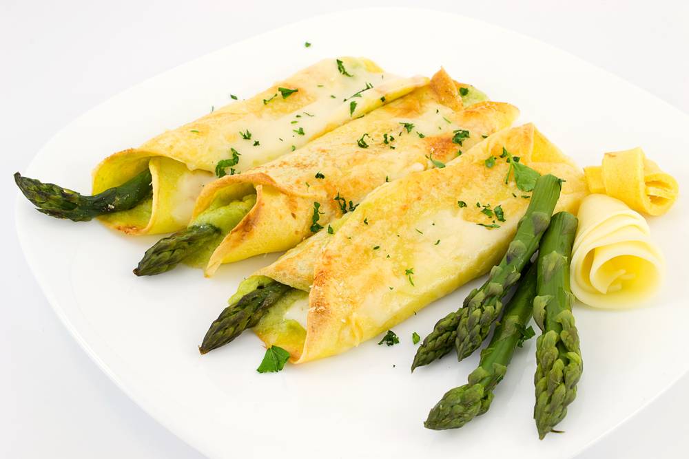 CREPES CON ASPARAGI