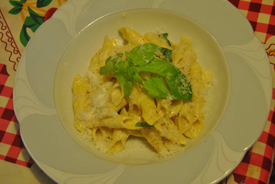 Garganelli con uova e Formaggi