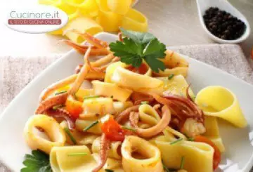PACCHERI AL SUGO DI CALAMARI