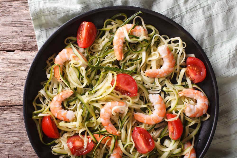 Pasta con Zucchine e Gamberetti al Pomodoro fresco