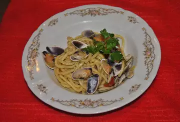 PASTA CON LE TELLINE