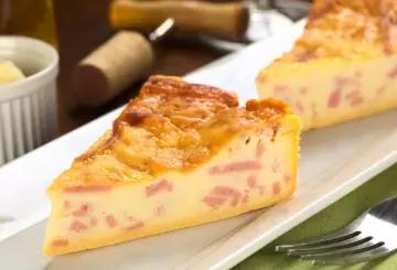 TORTA SALATA CON COTTO E FORMAGGIO