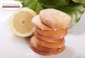 BISCOTTI AL LIMONE