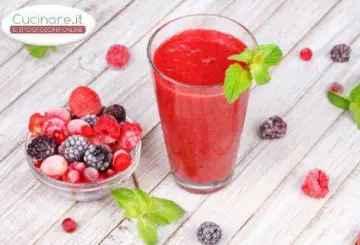 FRAPPÈ AI FRUTTI DI BOSCO