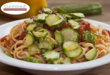 PASTA TONNO E ZUCCHINE