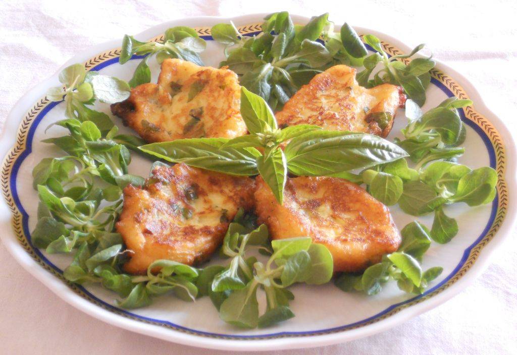 Frittelle di Patate al Basilico e Pecorino romano