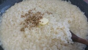 Risotto al tartufo preparazione 6