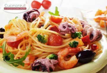 SPAGHETTI CON GAMBERI E POLIPETTI