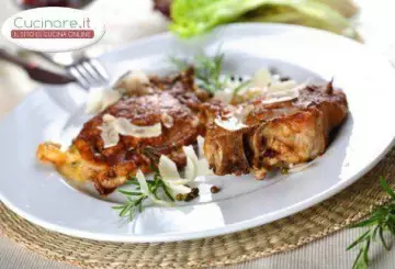 BRACIOLE DI MAIALE ALLA BIRRA ED ERBE AROMATICHE