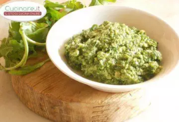 PESTO DI RUCOLA CON LE NOCI