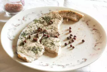 PESCE SPADA CON ANETO, PEPE ROSA E SALE ROSSO