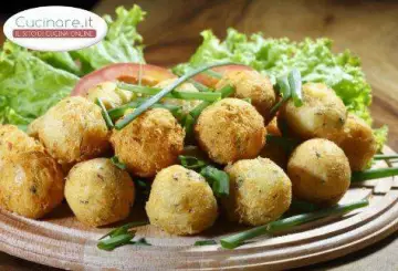 BIGNÈ FRITTI AI FUNGHI