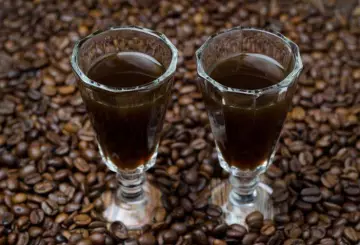 LIQUORE AL CAFFÈ
