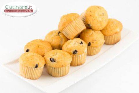 Mini muffin con cioccolato e banana