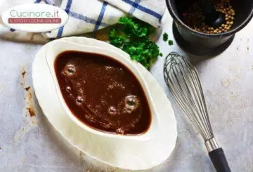 SALSA GRAVY