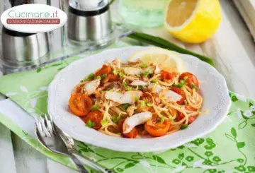 SPAGHETTI CON ORATA E POMODORINI