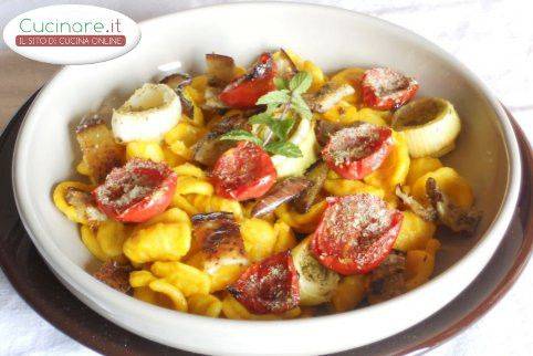 Orecchiette alla Curcuma con Verdure grigliate e gratinate