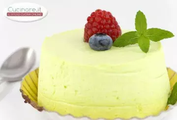 BAVARESE AL PISTACCHIO