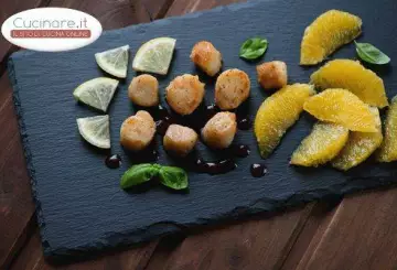 CAPESANTE IN SALSA PICCANTE