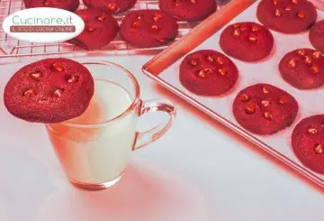 RED VELVET COOKIES
