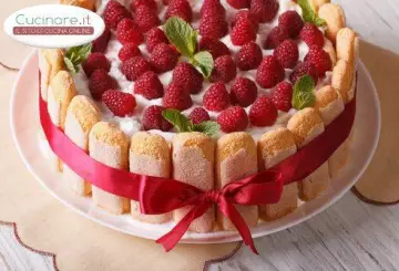 TIRAMISÙ COCCO E FRAGOLE