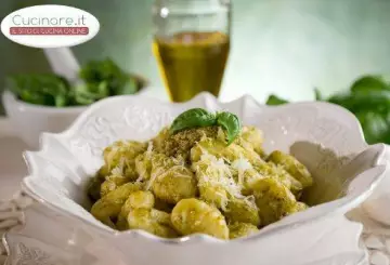 GNOCCHI CON CREMA DI ZUCCHINE E GORGONZOLA