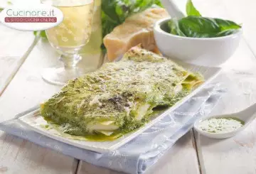 LASAGNE AL PESTO DI PISTACCHIO, MELANZANE E SPECK