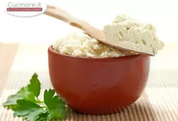MOUSSE DI GORGONZOLA E NOCI