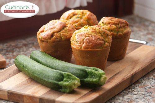 Muffin zucchine e pancetta