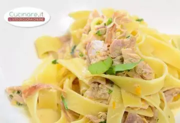 PAPPARDELLE AL CONIGLIO E SALVIA ANANAS