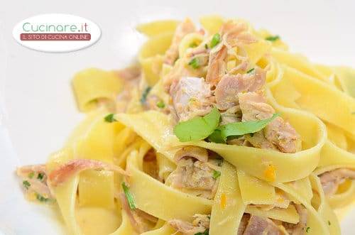 Pappardelle al coniglio e salvia ananas