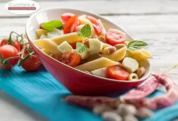 PASTA CON POMODORO E MOZZARELLA