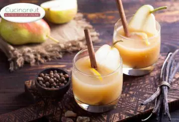SUCCO DI PERA, LIMONE E VANIGLIA