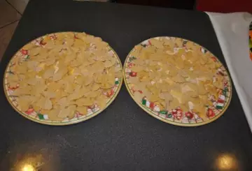 FARFALLE ALL'UOVO RICETTA