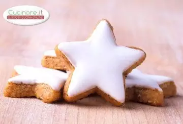BISCOTTI A STELLA NATALIZI