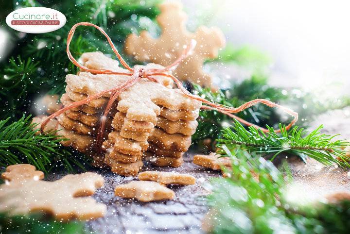 Biscotti fiocco di neve allo sciroppo d'acero