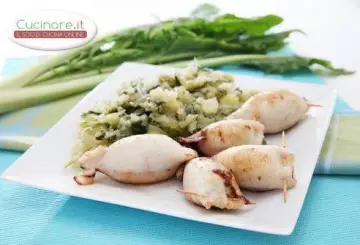 CALAMARI RIPIENI DI ZUCCHINE