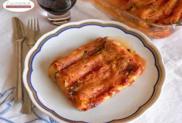 CANNELLONI RIPIENI DI MOZZARELLA