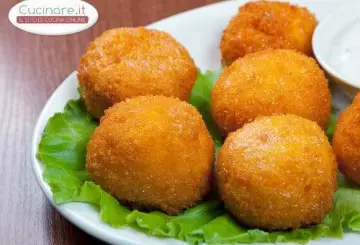 CROCCHETTE DI PATATE CON CAVOLFIORE