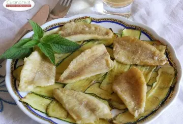FILETTI DI PERSICO CON NASTRI DI ZUCCHINE