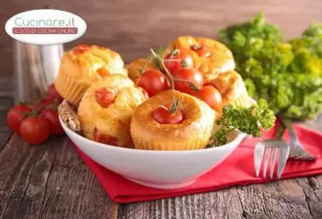 MUFFIN FETA E POMODORINI