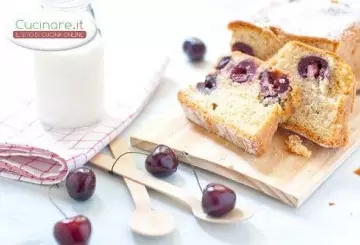 PLUM-CAKE ALLE CILIEGE