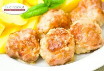 POLPETTE DI POLLO E FORMAGGIO