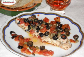 Ricciola Al Forno Con Capperi E Olive Nere Cucinare It