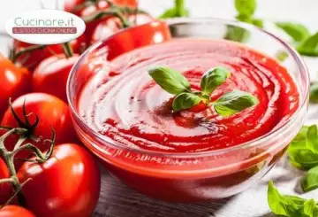 SUGO DI POMODORO FRESCO AL BASILICO
